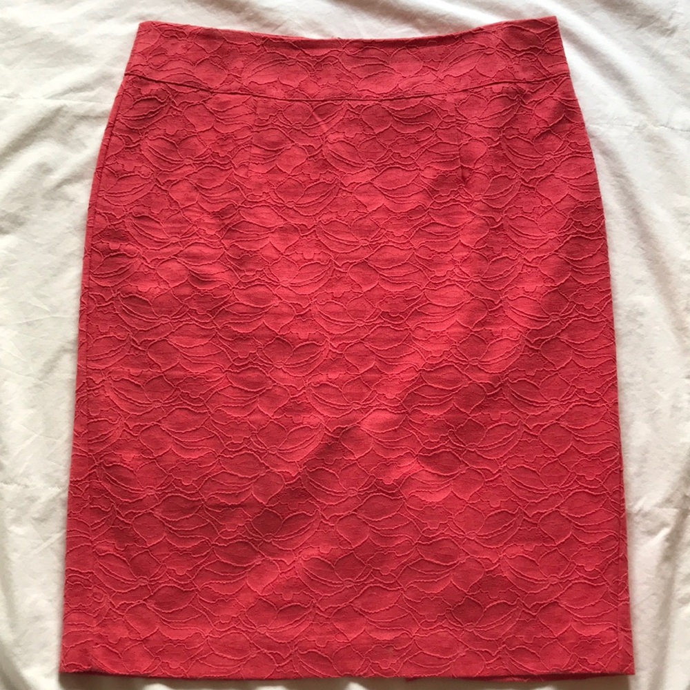 Banana Republic coral straight skirt